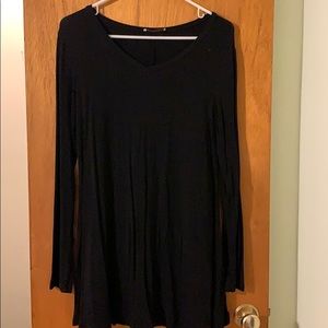 Black long sleeve tunic